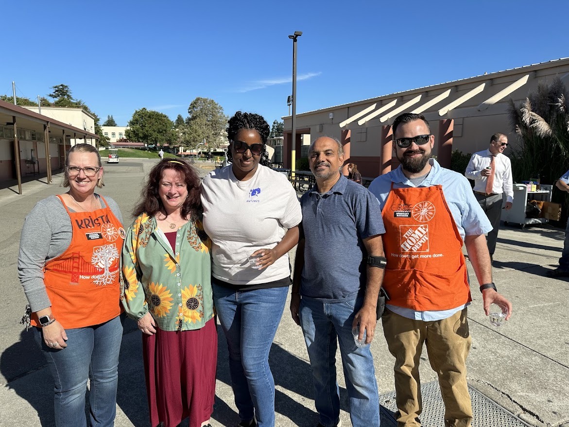 Husky Gardens ribbon cutting